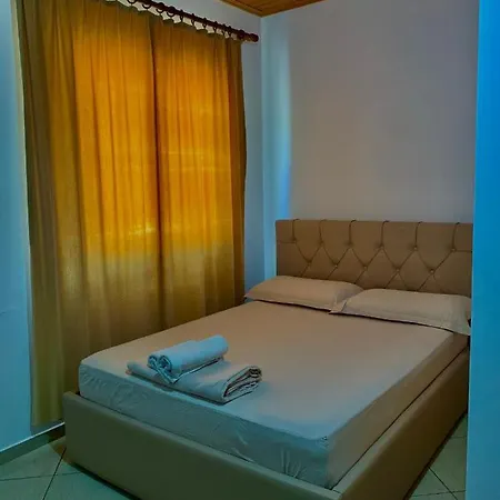 Lugina E Komanit Hotel Koman